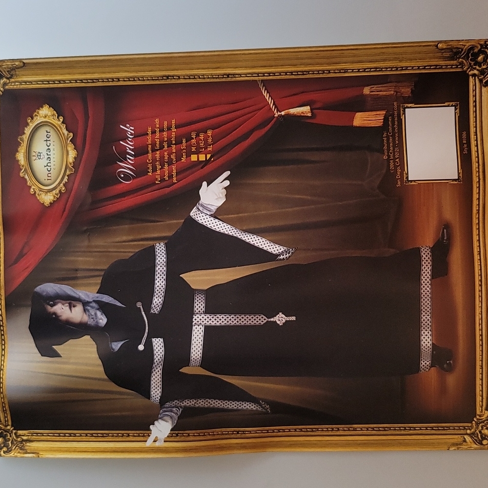 incharacter costume